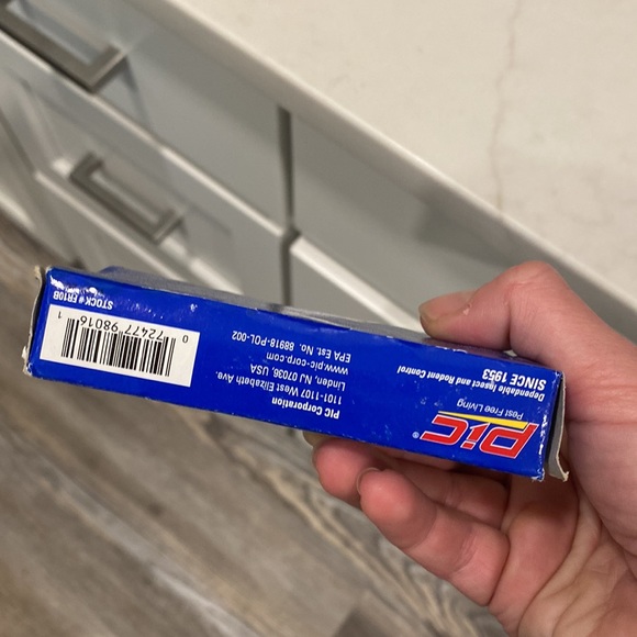 PIC - Pest Free Living Fly Ribbons - Picture 3 of 3